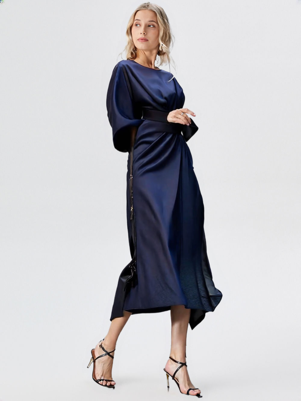 Elegance Flow™ - Luxe gedrapeerde midi-jurk